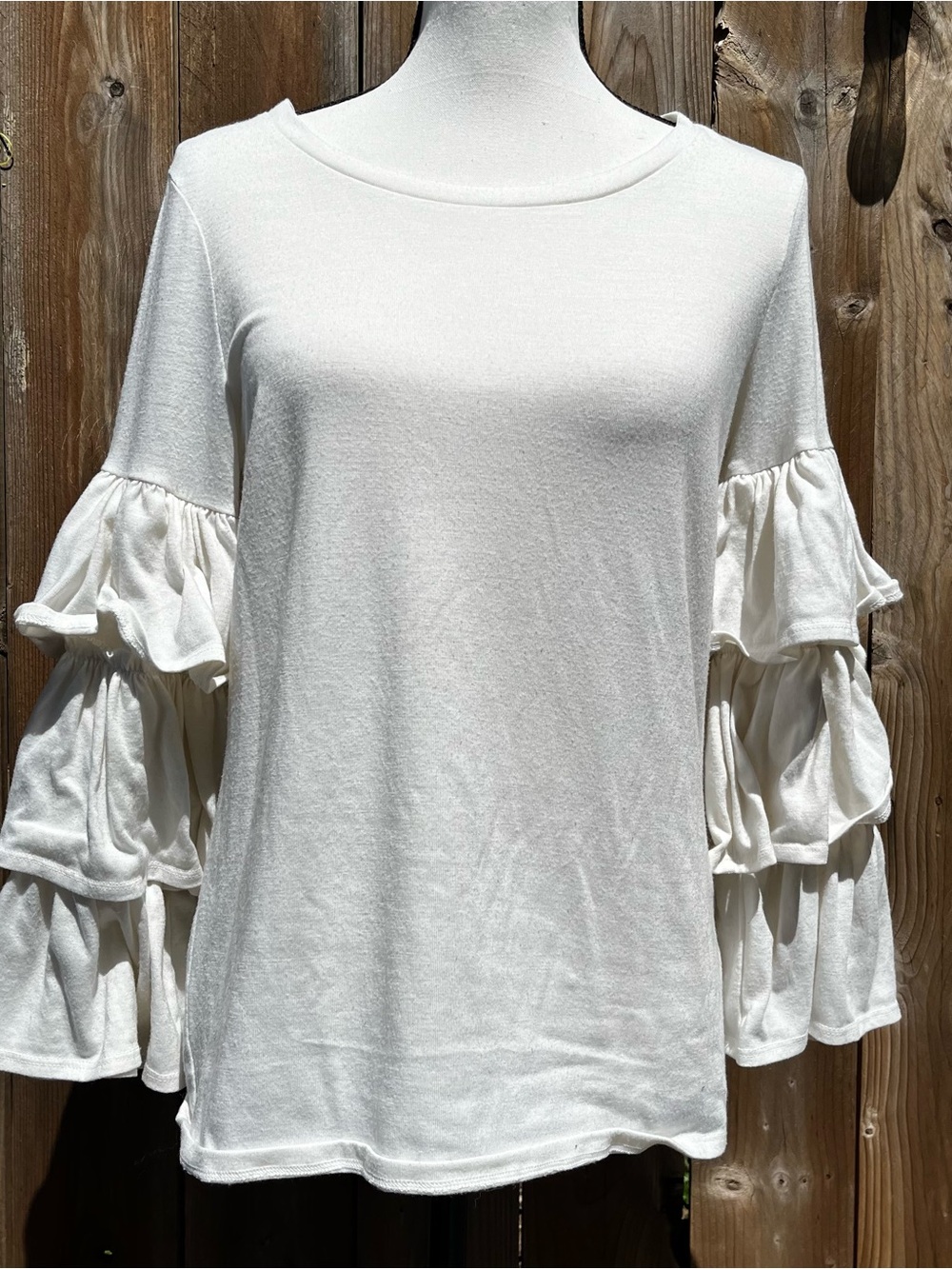 Banana Republic Renaissance Style White Tiered Ruffle Sleeve Long Sleeve Top